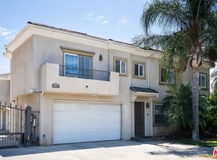 7124 Farralone Ave Unit 101, Canoga Park, CA 91303