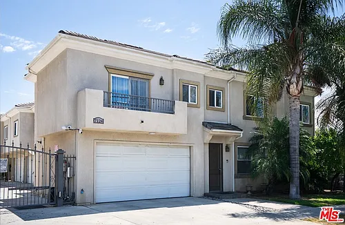 7124 Farralone Ave #101 Photo 1 7124 Farralone Ave #101 Photo 1