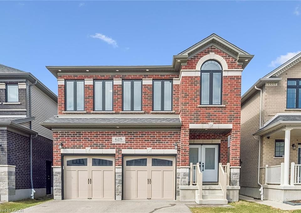 1st image of 628 Florencedale Cres