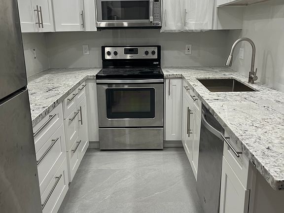 2nd image of 1800 Sans Souci Blvd APT 417