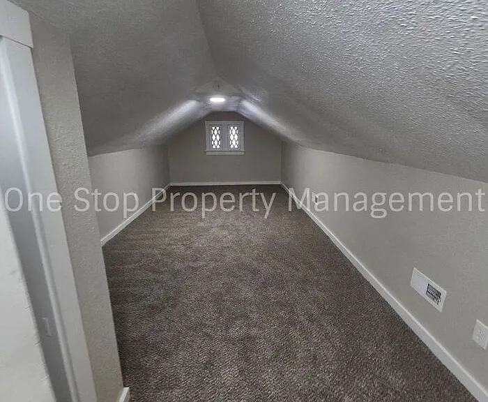 4224 Agnes Ave — Photo 14