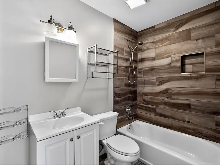 3681 Lynn Dr — Photo 28