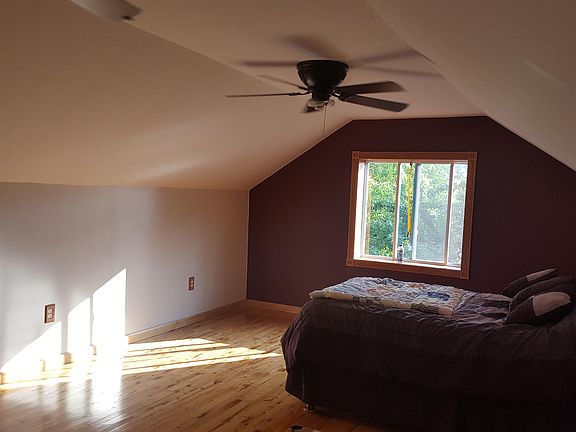 4th image of 217 W Lake St