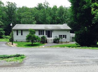 1184 New Lancaster Valley Rd, Milroy, PA 17063