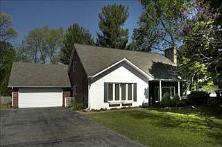 4th image of 7010 Green Forest Dr