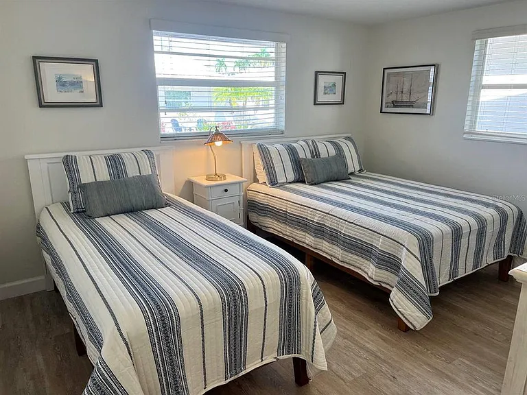 6020 Midnight Pass Rd #45 — Photo 15