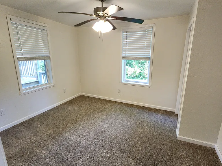 4701 Elm St #1 — Photo 5