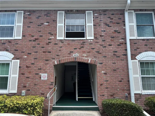 3425 41st Ter S APT 203, Saint Petersburg, FL 33711