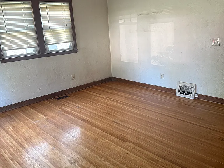 4015 Quail Ave N #1 — Photo 7