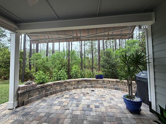 3rd image of 79 BROADHAVEN Drive