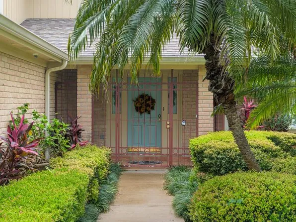 244 Creekbend Dr, Brownsville, TX 78521