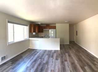 2026 NW 58th St #5, Seattle, WA 98107