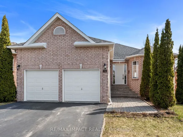 766 Munson Cres, Cobourg, ON K9A 5N9