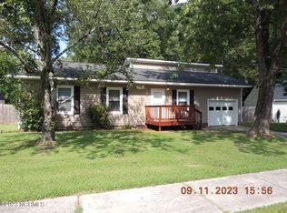 3 Lakewood Ct, Jacksonville, NC 28546