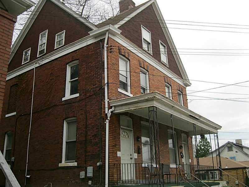 2nd image of 1732 Wright St
