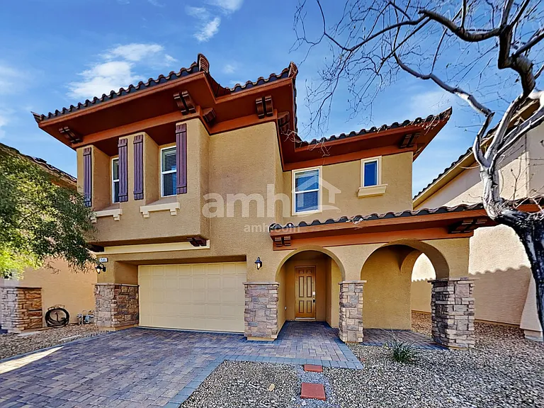 7585 Engleberg Ave — Photo 1