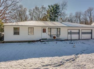 24176 Grove St, South Bend, IN 46628