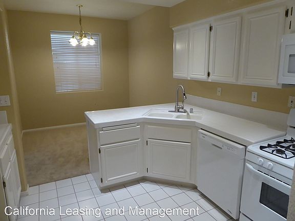 4th image of 27010 Karns Ct Unit 61204