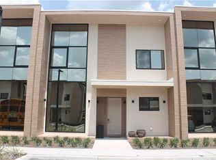 7587 Brooklyn Dr, Kissimmee, FL 34747