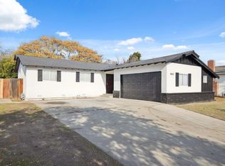 4643 E Dwight Way, Fresno, CA 93702