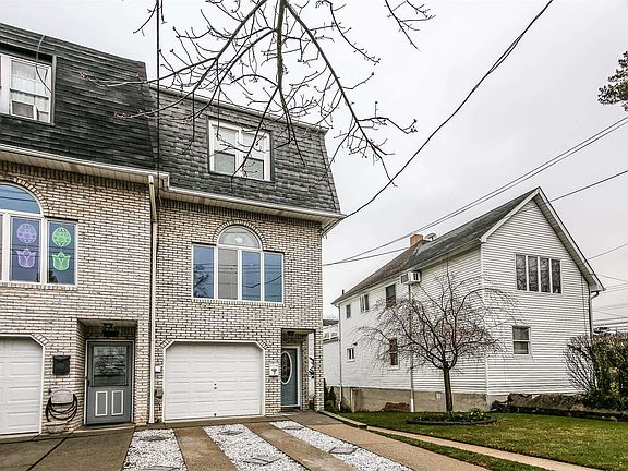 3rd image of 7 Woodland Ave