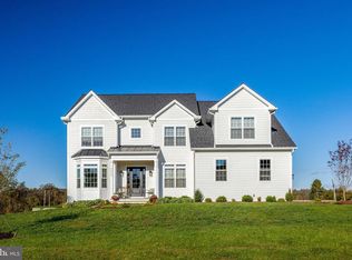 41416 Canongate Dr, Leesburg, VA 20175