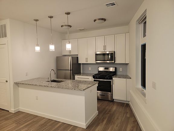 2nd image of 61 Virginia Ave #402