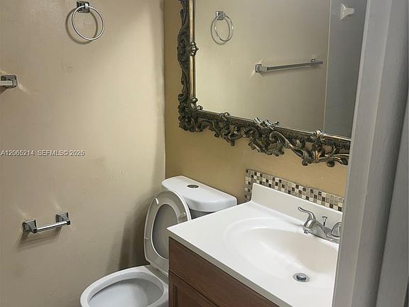 3rd image of 722 NW 125th Ct #B