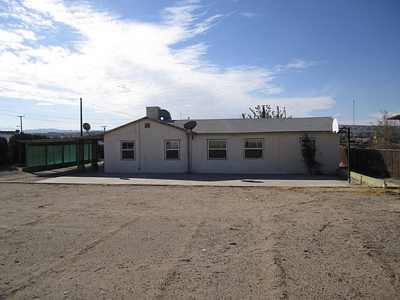 3rd image of 28732 Gladys Dr