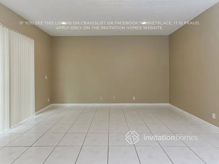 3148 SW 177th Ave — Photo 3