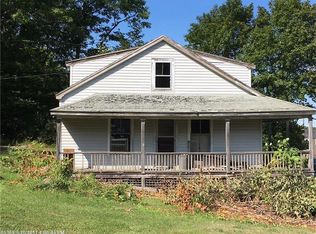 1047 Commercial St, Rockport, ME 04856