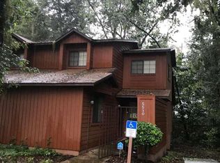 5510 SW 8th Pl, Gainesville, FL 32607