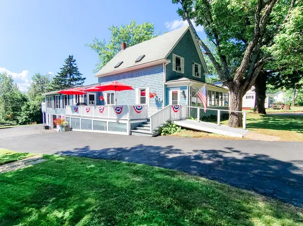 73 Washington Street, Baileyville, ME 04694