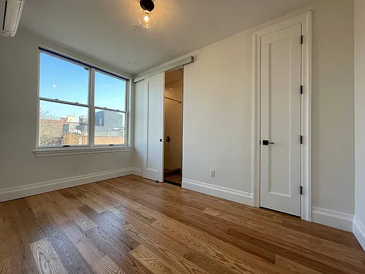 Rented by Doorway NYC, LLC | media 11