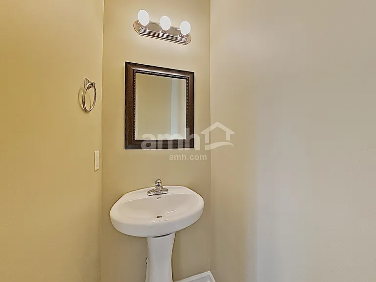 103 Porter Ct — Photo 9