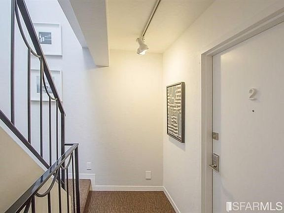 3rd image of 544 Waller St
