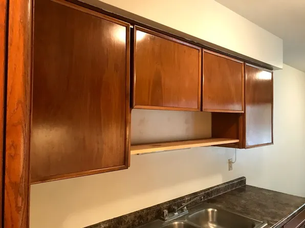 4009 W 31st St, 4009 W 31st St APT 8, Saint Louis Park, MN 55416