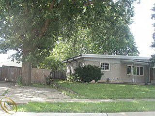 2nd image of 18388 Glendale St