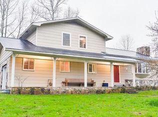 2805 Lynn Dr, Dalton, GA 30721