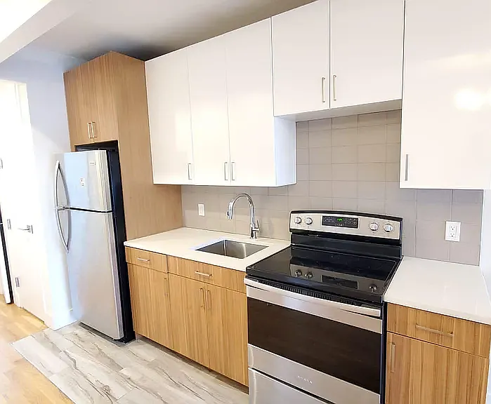 2028 Davidson Ave #4 — Photo 1