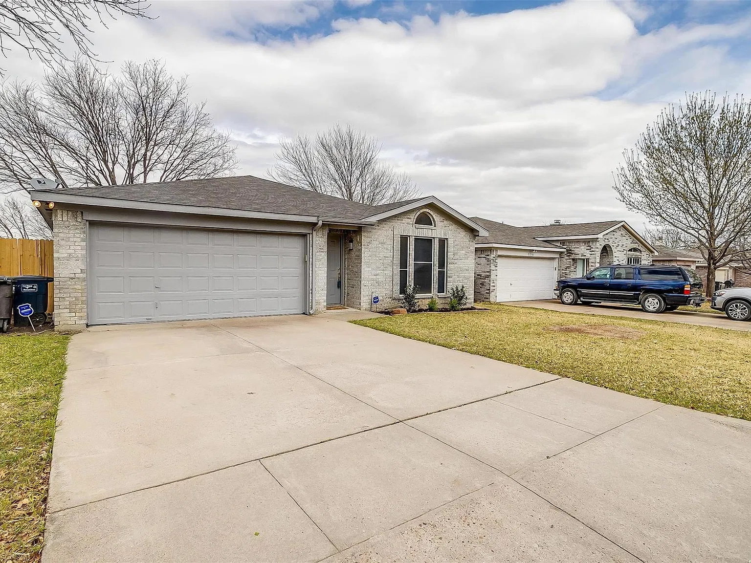 5720 Northfield Dr — Photo 3