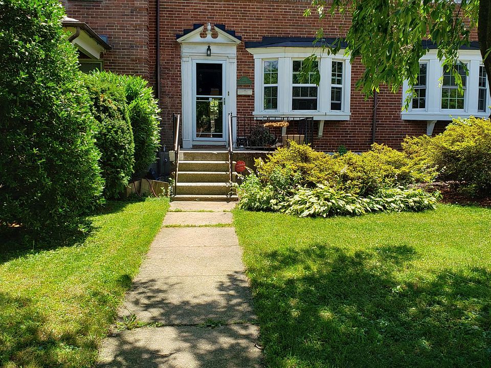 Front Yard