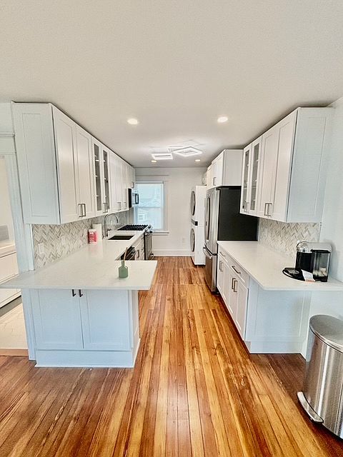 1st image of 3 Cove Ave Unit 2