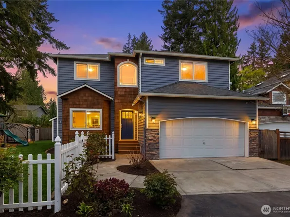10729 23rd Avenue NE, Seattle, WA 98125