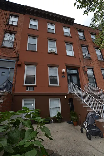 106 Park Ave #4 Photo 1