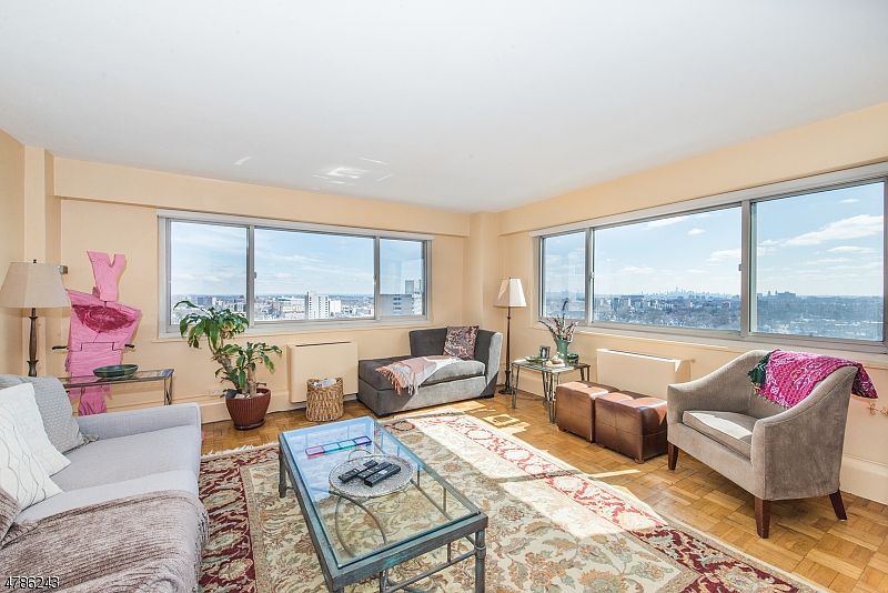 1st image of 377 S Harrison St APT 19B