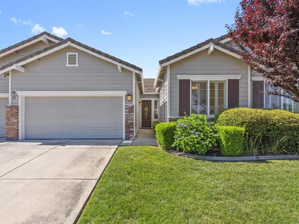 9507 Highland Park Dr, Roseville, CA 95678