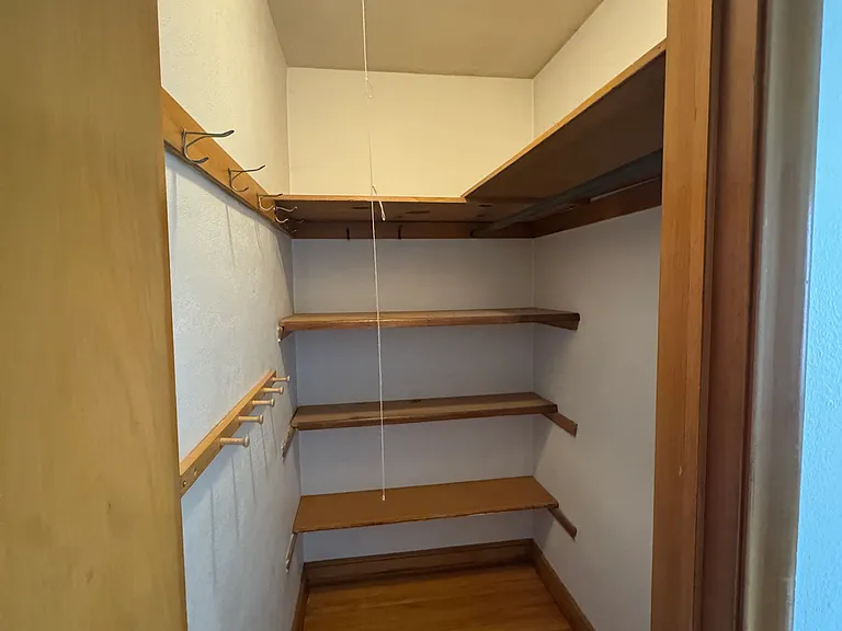1536 Fulham St #1536 — Photo 10