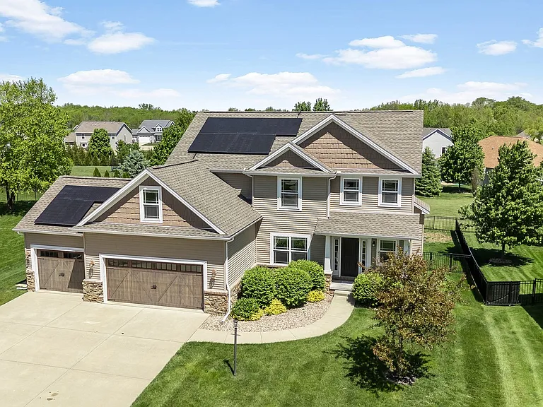 1208 White Oak Rd — Photo 1