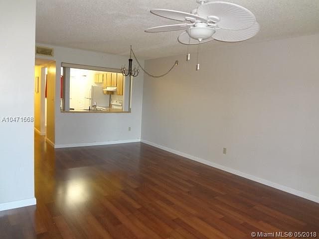 1st image of 925 NE 209th St #20228